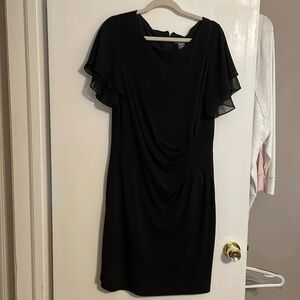 Jessica Howard Black cocktail dress. Size 16